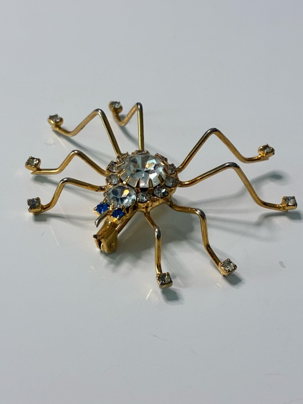 VTG Blue Eyed 3D Sparkling Spider Rhinestone Brooch in Gold and Clear EUC Casual